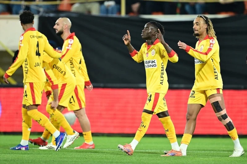 Galatasaray Zirvede: Türkiye Kupası'nda Lider Çeyrek Finalde