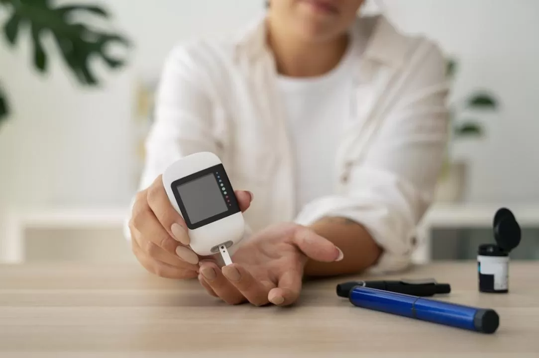 Diyabet Nedir? Şeker Hastalığının Belirtileri, Türleri ve Modern Tedavi Yöntemleri