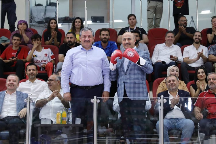 Mardin Valisi Demirtaş milli sporcularla buluştu