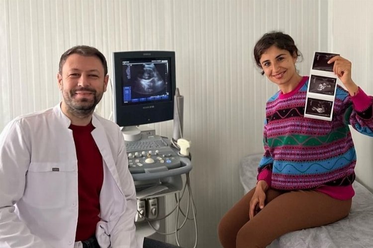 İzmit’in afet bölgesinde kurduğu Kadın Doğum Polikliniği hasta kabulüne başladı