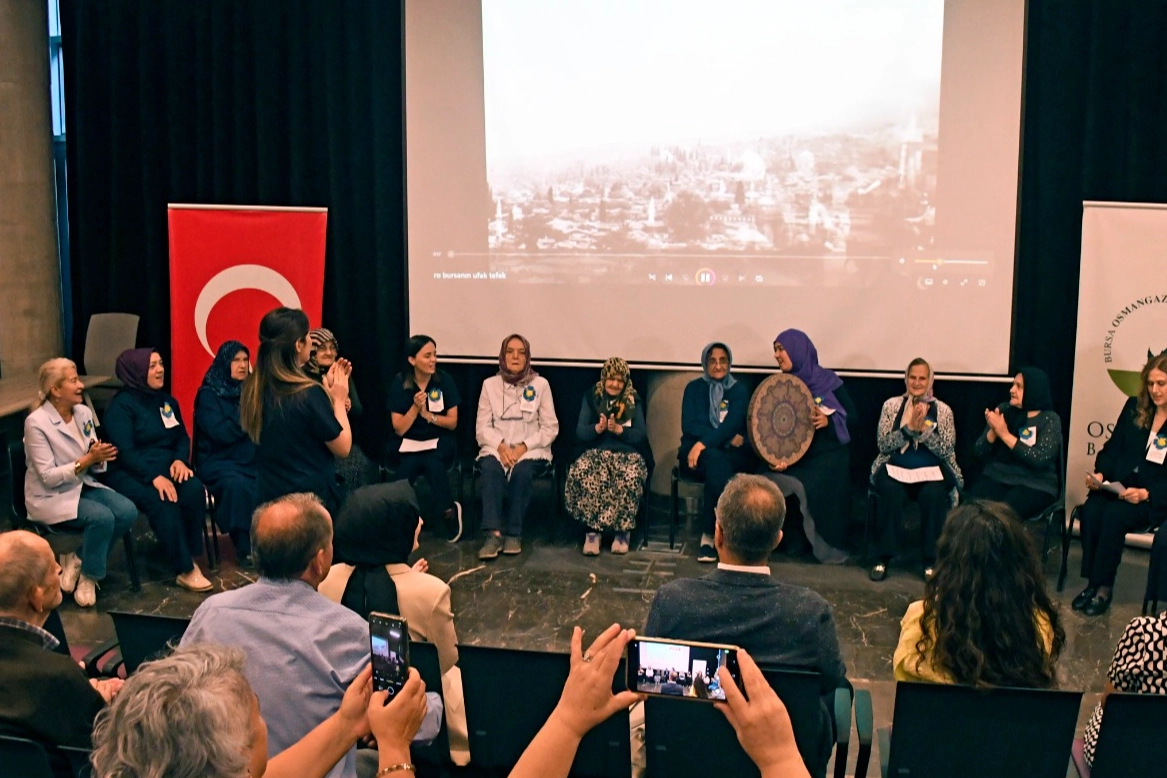 Bursa Osmangazi'nden Dünya Alzheimer Günü’ne anlamlı etkinlik